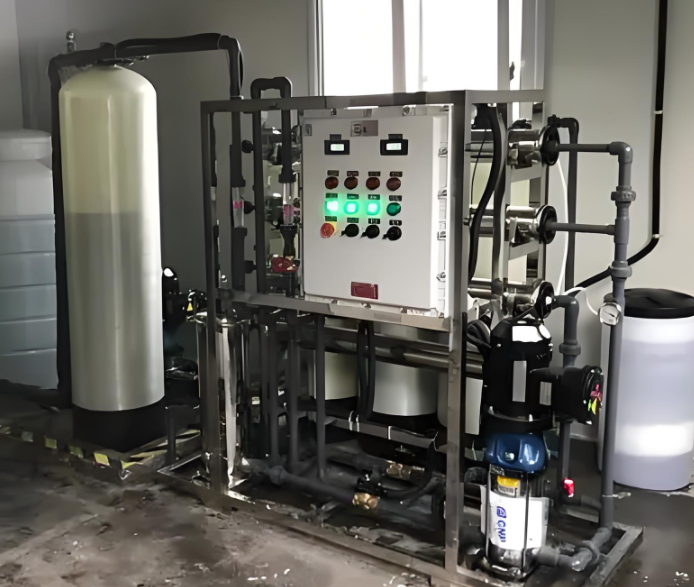 純水反滲透設(shè)備中石英砂與活性炭更換的重要性與操作指南